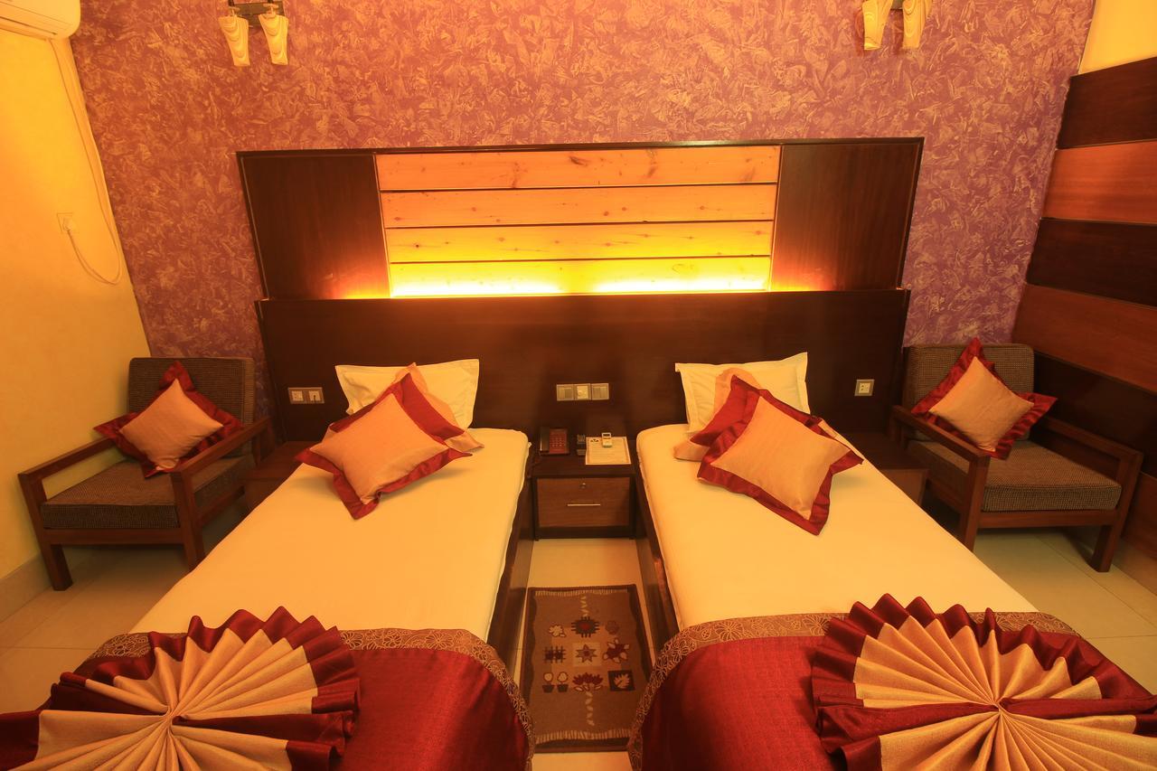 Tiger Garden Int Hotel Khulna Kültér fotó