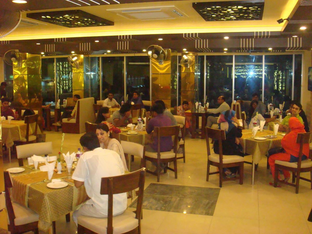 Tiger Garden Int Hotel Khulna Kültér fotó