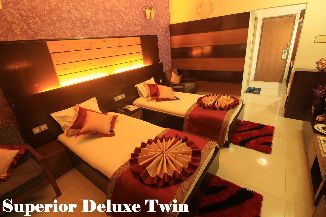 Tiger Garden Int Hotel Khulna Kültér fotó