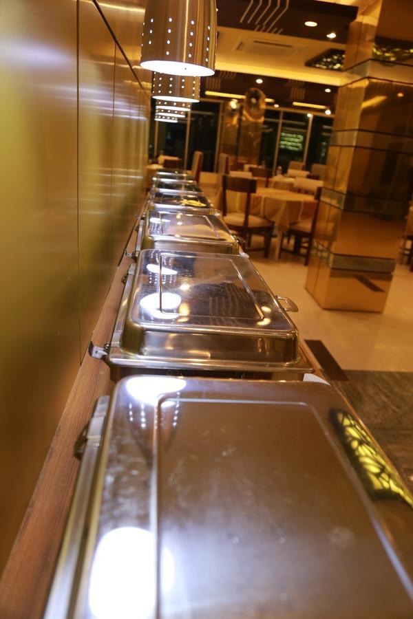 Tiger Garden Int Hotel Khulna Kültér fotó
